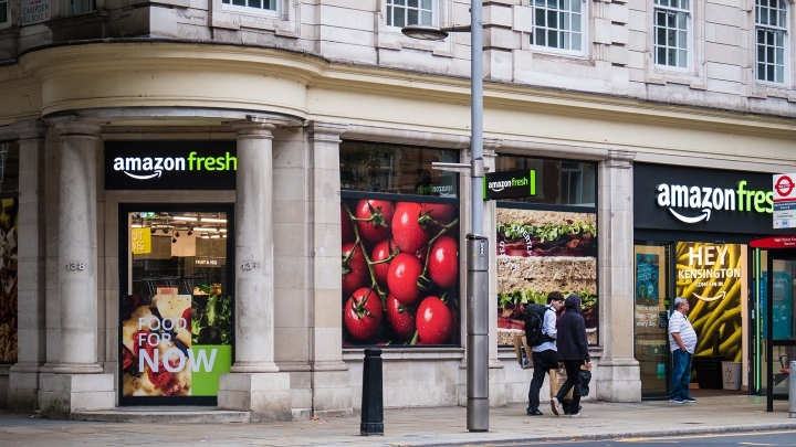 Amazon закроет супермаркеты Fresh в UK и сфокусируется на онлайн-доставке