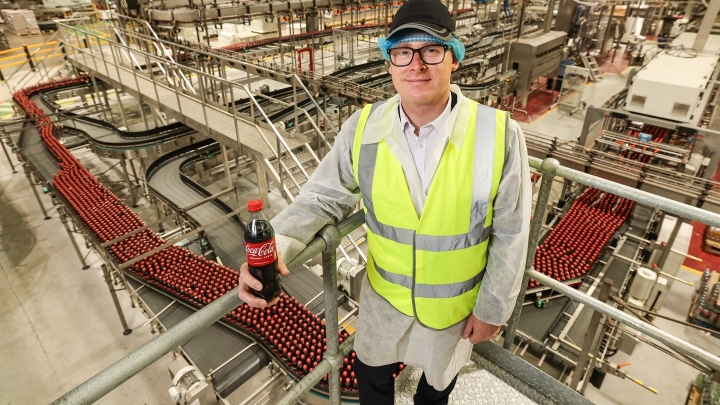 Coca-Cola HBC инвестирует £26 млн в линию розлива из переработанного пластика