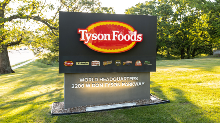 Tyson Foods прогнозирует рост продаж, несмотря на падение чистой прибыли